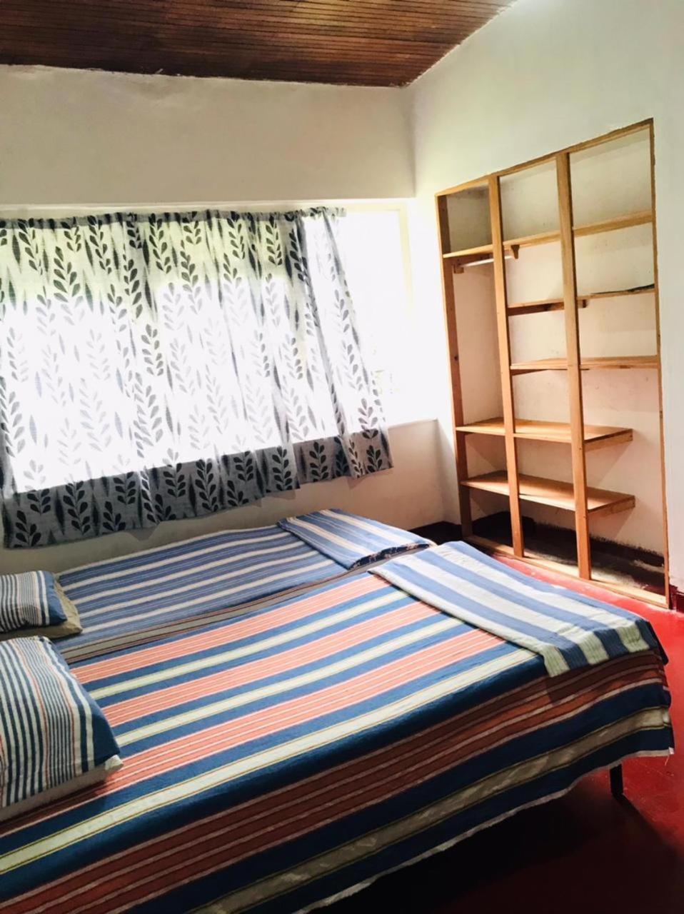No 06 Veediya Bandara Lane Bahirawakanda Kandy Esterno foto